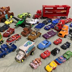 Disney Pixar Cars! A huge lot of DieCast metal Cars, semi-haulers, & more
